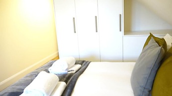RC Airport Rooms