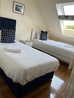 RC Airport Rooms