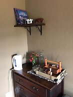 White Linen Guesthouse