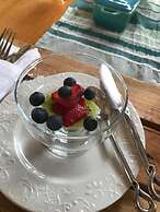 White Linen Guesthouse