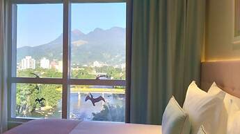 Kayrós Business Hotel