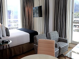 Kayrós Business Hotel