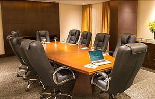 Kayrós Business Hotel