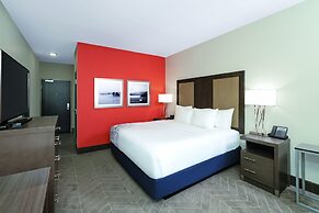 La Quinta Inn & Suites by Wyndham Opelika Auburn