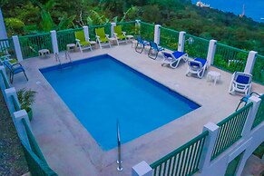 Pink Rock Bed & Breakfast