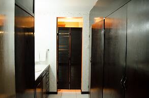 Colors Hideaway Estate