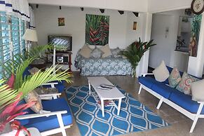 Beach Palm Villa