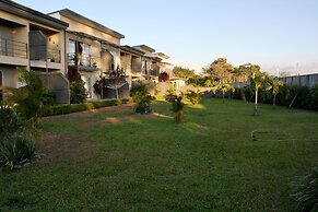 Apartamentos La Alborada