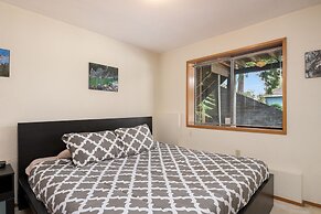 Seattle Vacation Home: The Tuscan Villa