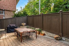 Seattle Vacation Home: The Tuscan Villa