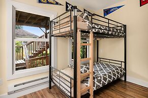 Seattle Vacation Home: The Campus