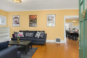 Seattle Vacation Home: The Campus