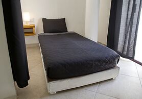 Sonido Del Mar Hotel and Yoga Loft