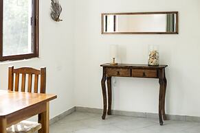 Sonido Del Mar Hotel and Yoga Loft