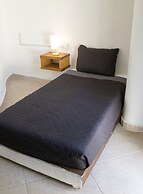 Sonido Del Mar Hotel and Yoga Loft