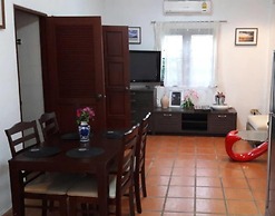 Huahin Cozy Villa