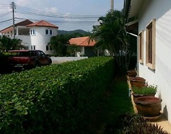Huahin Cozy Villa