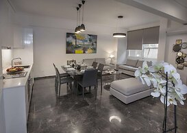 Unique Apartment near Acropolis by GHH