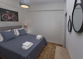 Unique Apartment near Acropolis by GHH