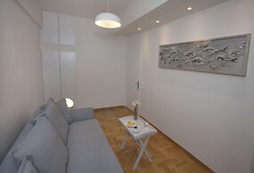 Unique Apartment near Acropolis by GHH