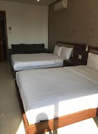 Aris Beach Apartment & Hotel