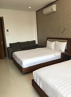 Aris Beach Apartment & Hotel