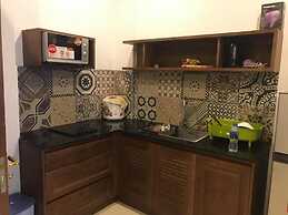 Aris Beach Apartment & Hotel