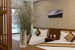 Aris Beach Apartment & Hotel