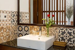 Aris Beach Apartment & Hotel