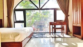 Aris Beach Apartment & Hotel