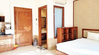 Aris Beach Apartment & Hotel