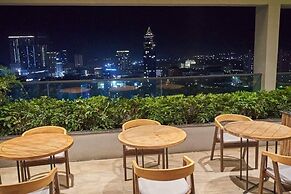 The View Serviced Residence