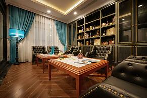 Manoir Des Arts Hotel