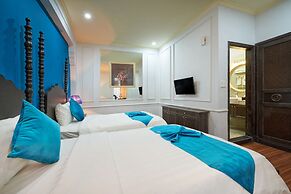 Manoir Des Arts Hotel