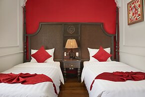 Manoir Des Arts Hotel