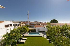 Dona Graca Lisbon Apartments