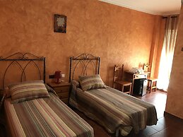 Hostal Restaurante El Mero