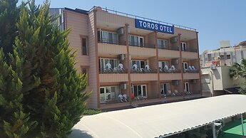 Toros Hotel