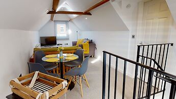 Beautiful Coach House