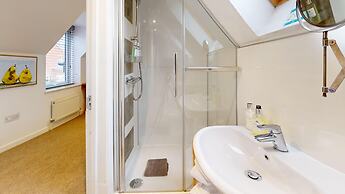 Beautiful Coach House