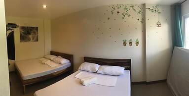 Seabreeze Beach Lodge