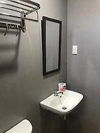 Seabreeze Beach Lodge