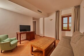 Hotel Rural Es Riquers