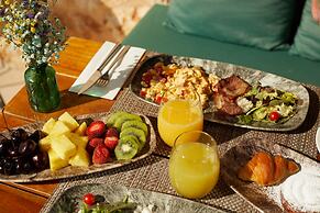 Hotel Rural Es Riquers