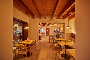 Hotel Rural Es Riquers