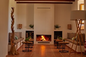 Hotel Rural Es Riquers