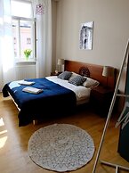 Plac Dominikanski by HASHTAG