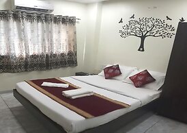 Hotel Royal Front Residency