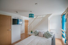 Kirkstall Bridge Apartments - 25
