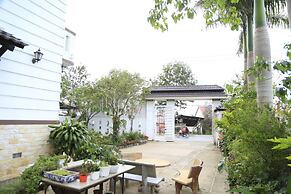 Hoai Huong Homestay